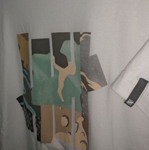 Undefeated Classic 5 Strike Tee